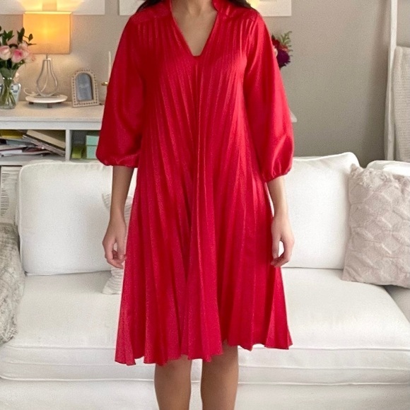 v neck pleaded satin midi dress​​​​​​​ - Picture 4 of 4